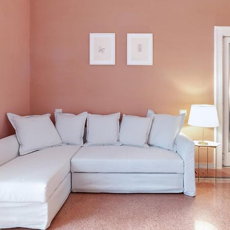 Appartement Starhost - CHEZ MAMIE à Salernes Extérieur photo